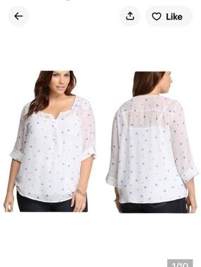 COPY - NWTS Torrid star blouse